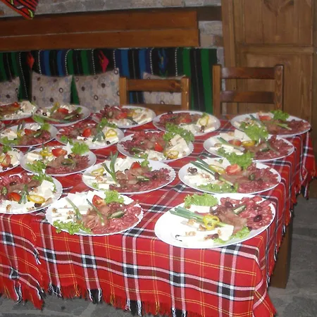 Leshtenski Perli Penzion