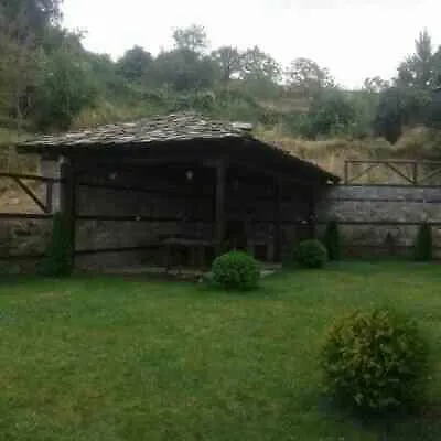 بيت ضيافة Leshtenski Perli