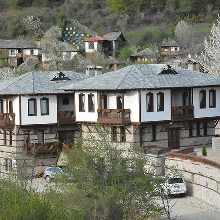 Casa de hóspedes Leshtenski Perli