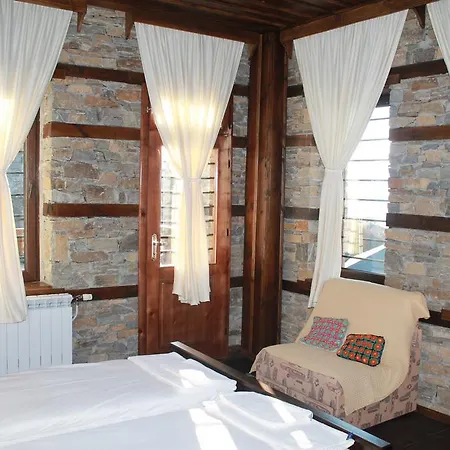 Casa de hóspedes Leshtenski Perli Leshten