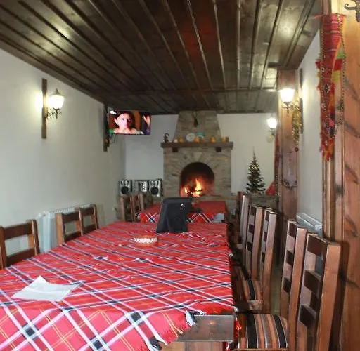 Къща за гости Leshtenski Perli